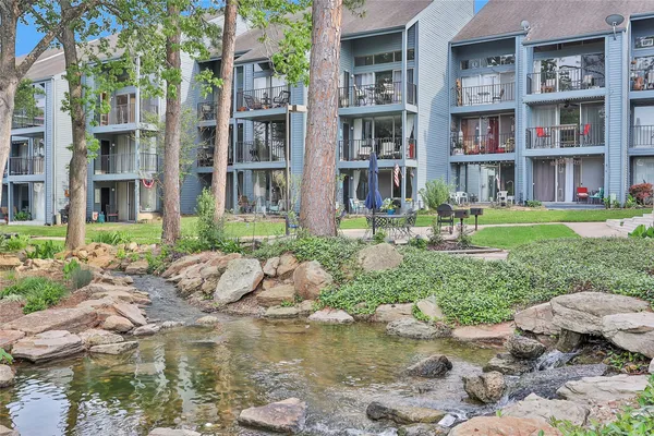 a view of outdoor space with garden and entertaining space