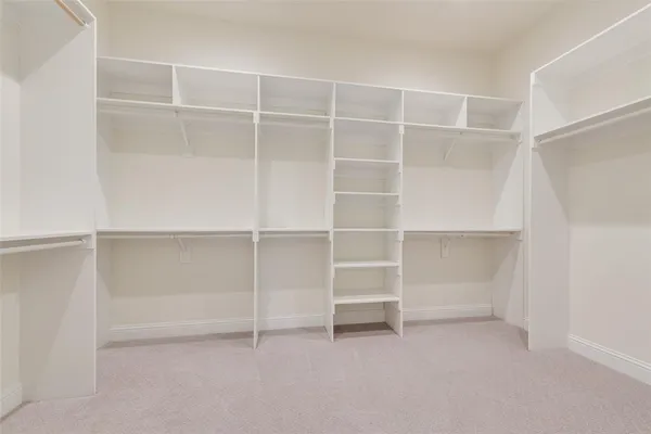 $2,800 | 1708 Prestwick Lane, Ennis, TX 75119