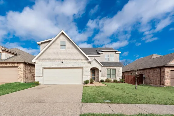 $2,800 | 1708 Prestwick Lane, Ennis, TX 75119