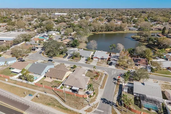 $474,900 | 241 Whisper Lake Road, Palm Harbor, FL 34683