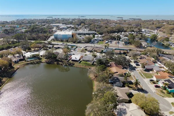 $474,900 | 241 Whisper Lake Road, Palm Harbor, FL 34683