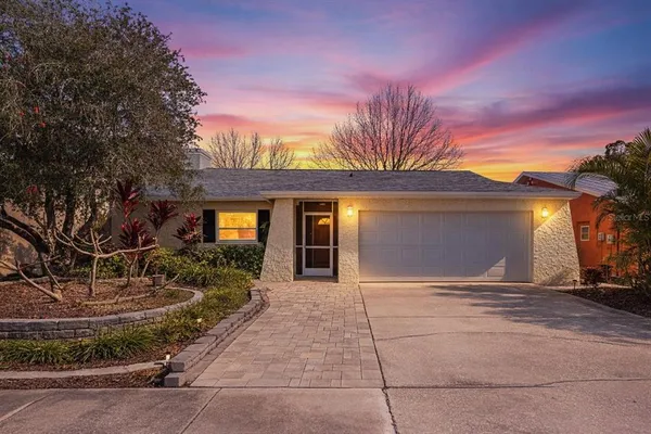 $474,900 | 241 Whisper Lake Road, Palm Harbor, FL 34683