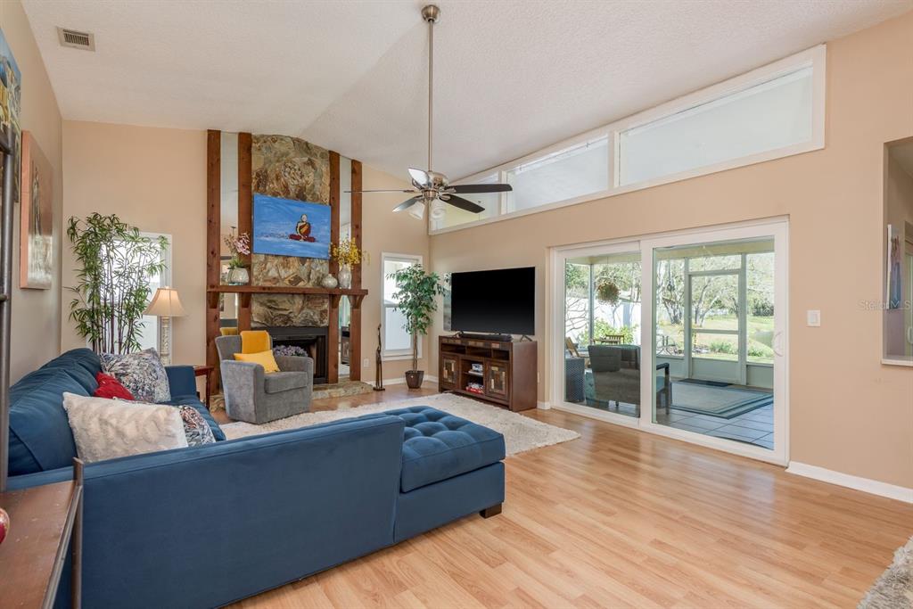 241 Whisper Lake Road Palm Harbor, FL 34683 - Photo 5 of 49