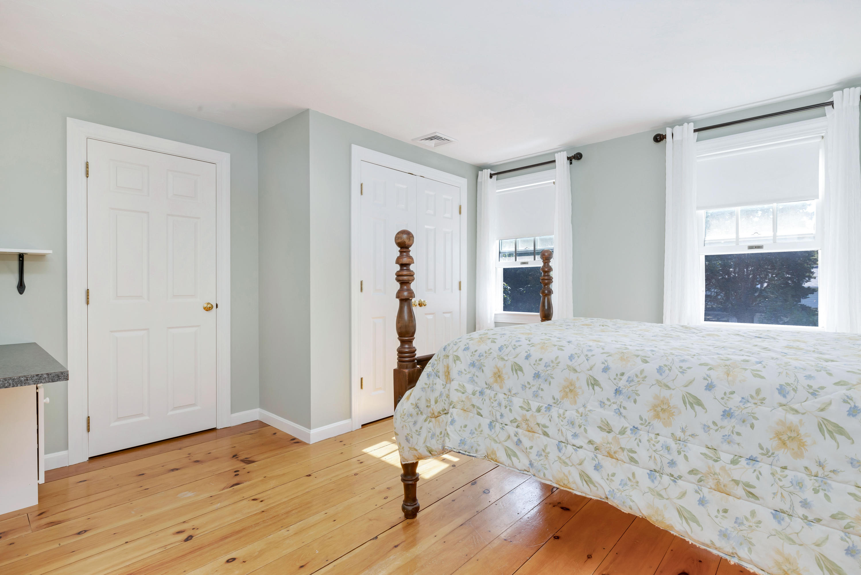 63 Emmons Road Falmouth, MA 02540 - Photo 28 of 49 63EmmLR-28