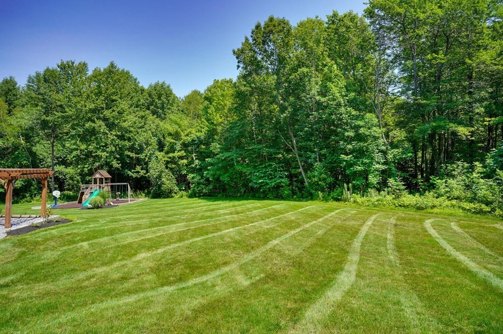 38 Spruce Road Westminster, MA 01473 - Photo 31 of 41 Gallery Image 31