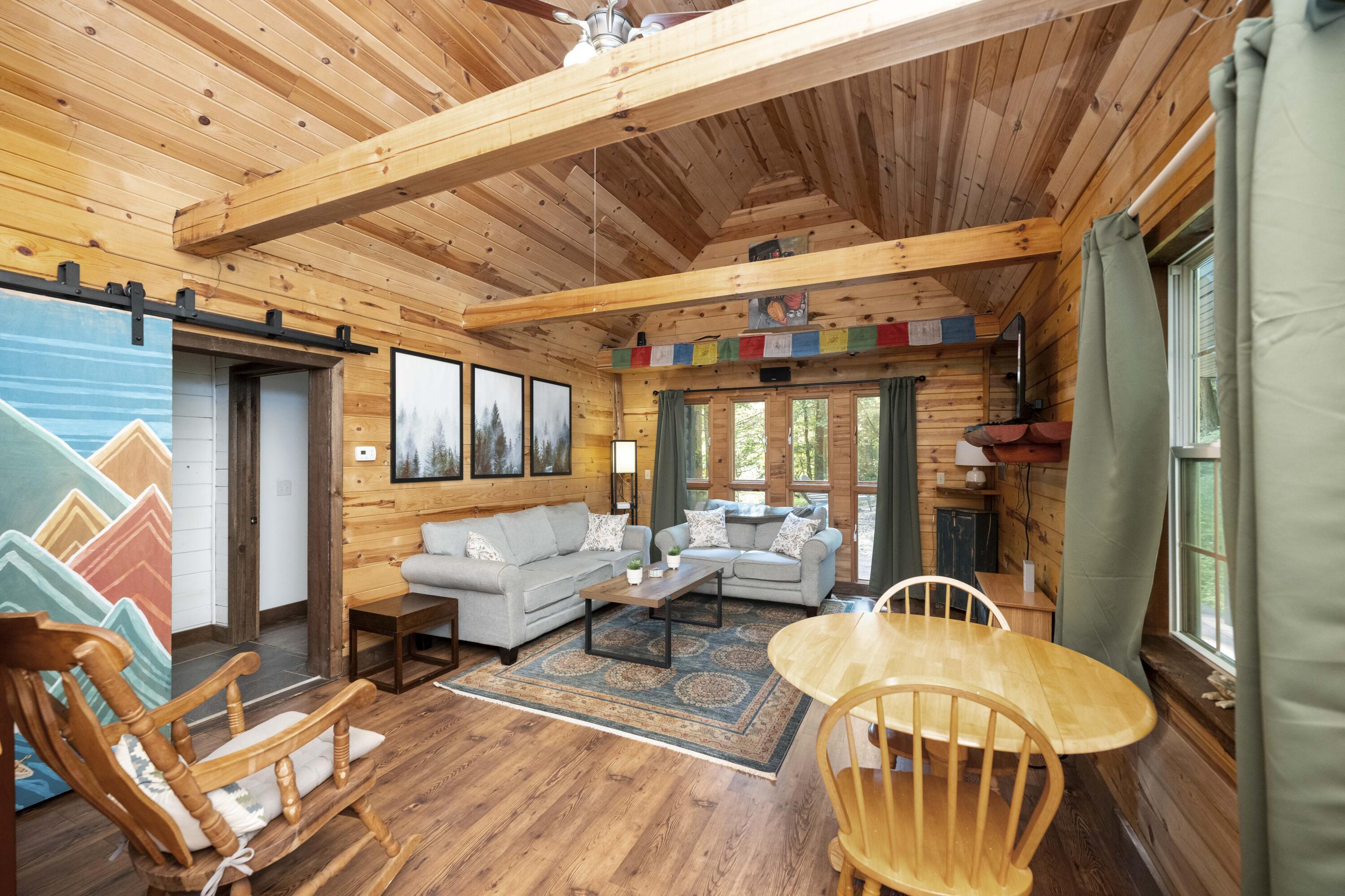 3556 Right Fork Fixer Road Zoe, KY 41397 - Photo 11 of 29 20240805-3556-Right-Fork-Fixer-tem-011
