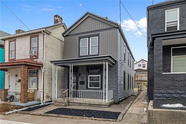 $220,000 | 222 East 16th Avenue, Homestead, PA 15120