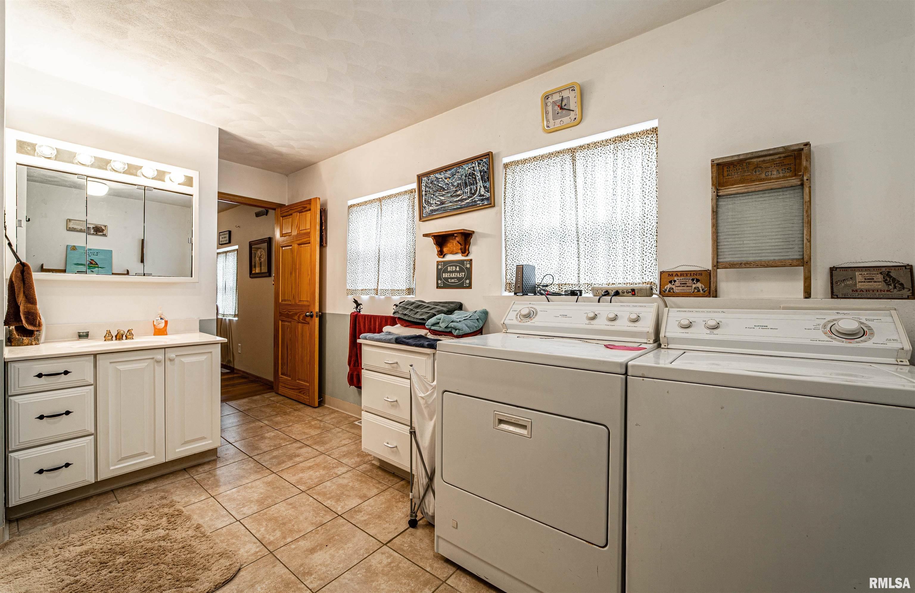 5344 Patterson Bay Road Bath, IL 62617 - Photo 20 of 42 Gallery Image 20