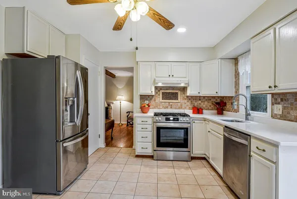 $875,000 | 8714 Arley Drive, Springfield, VA 22153