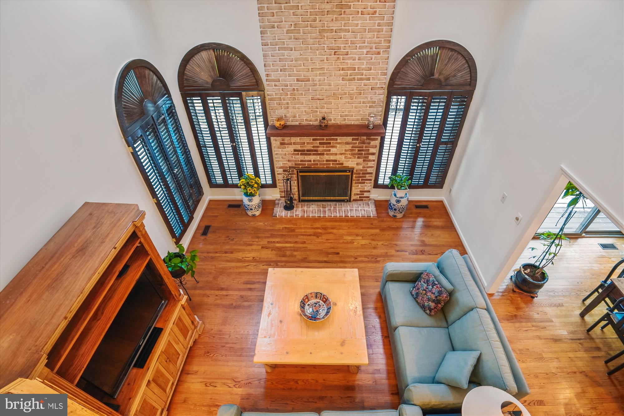73 Seminary Farm Road Lutherville-Timonium, MD 21093 - Photo 47 of 93 View of family room from upstairs hallway