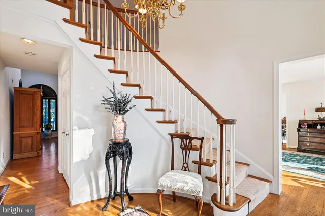 $1,095,000 | 73 Seminary Farm Road, Lutherville-Timonium, MD 21093