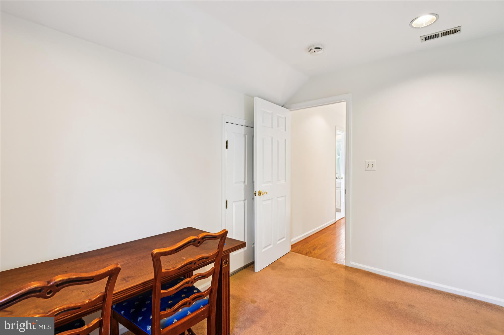 73 Seminary Farm Road Lutherville-Timonium, MD 21093 - Photo 65 of 93 Upstairs office