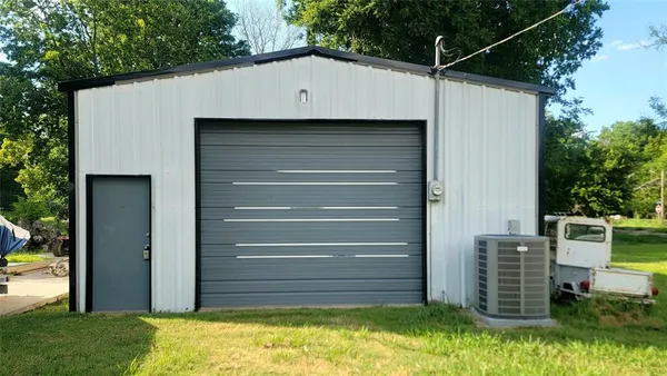 $125,000 | 805 South Walnut Street, Clarksville, TX 75426