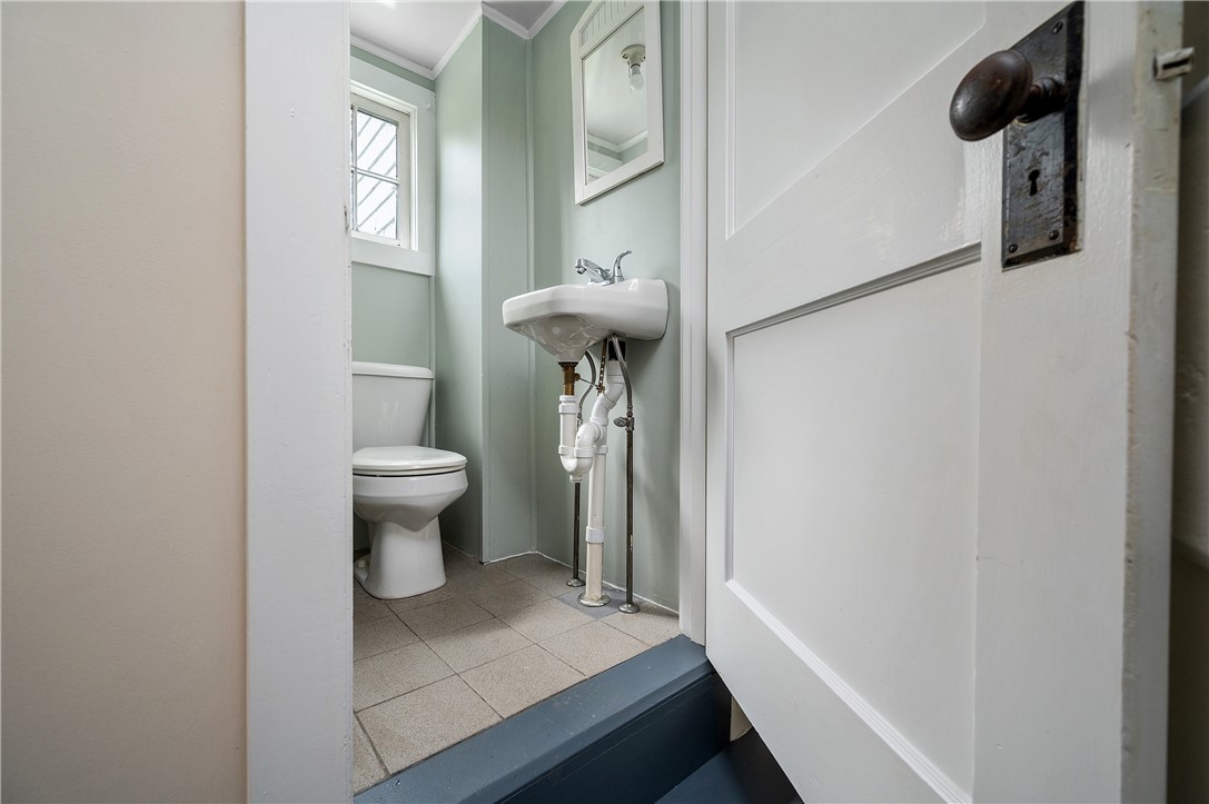 82 Williams Road Smithfield, RI 02917 - Photo 19 of 42