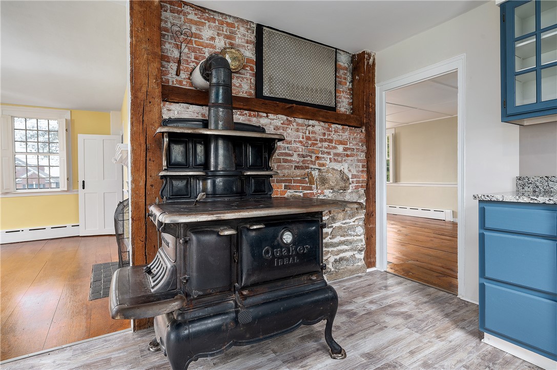 82 Williams Road Smithfield, RI 02917 - Photo 9 of 42