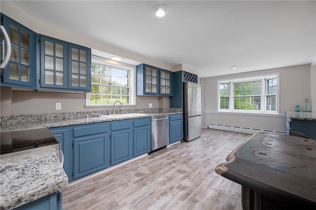 82 Williams Road Smithfield, RI 02917 - Photo 10 of 42