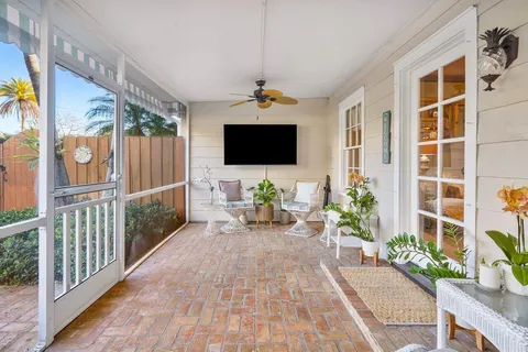 $2,399,990 | 521 North Swinton Avenue, Delray Beach, FL 33444