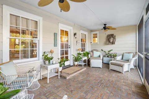 $2,399,990 | 521 North Swinton Avenue, Delray Beach, FL 33444