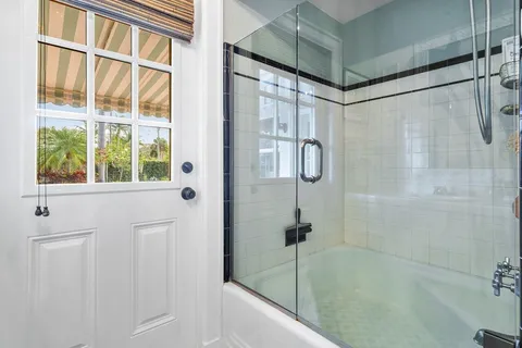 $2,399,990 | 521 North Swinton Avenue, Delray Beach, FL 33444