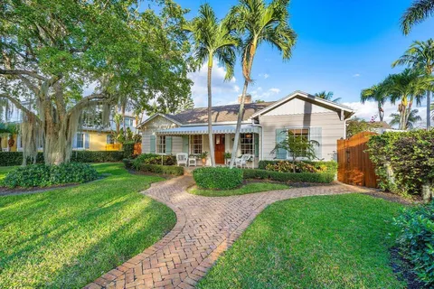 $2,399,990 | 521 North Swinton Avenue, Delray Beach, FL 33444