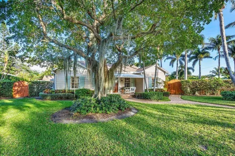 $2,399,990 | 521 North Swinton Avenue, Delray Beach, FL 33444