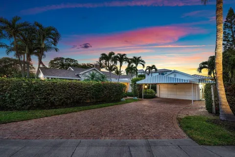 $2,399,990 | 521 North Swinton Avenue, Delray Beach, FL 33444