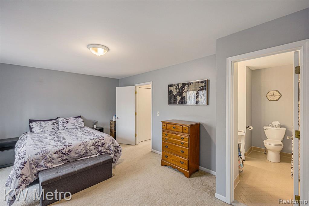 1500 Streamwood Court Rochester Hills, MI 48307 - Photo 12 of 24