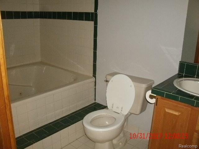 53442 Dequindre Road Utica, MI 48316 - Photo 14 of 30