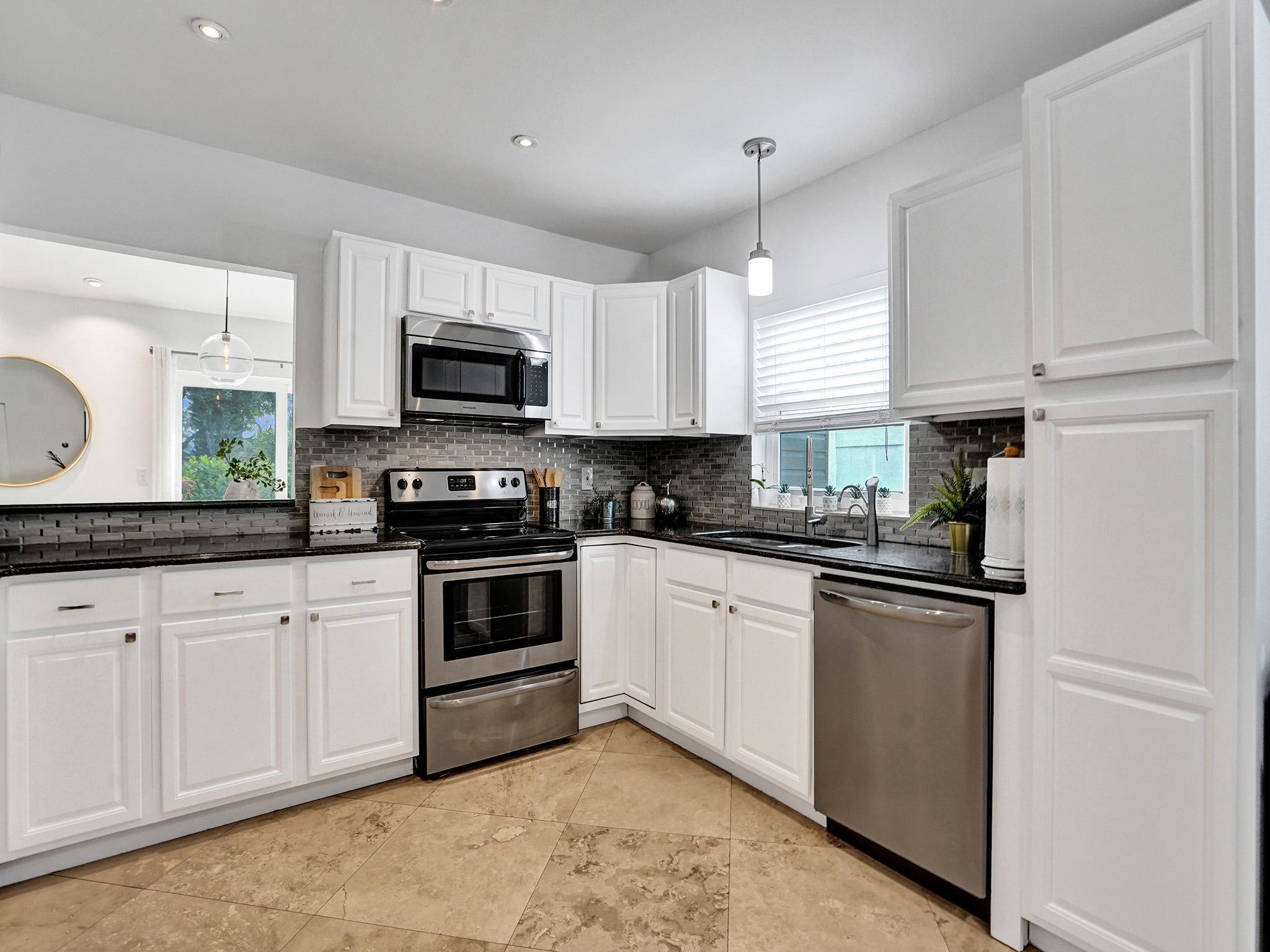 5231 Deerhurst Crescent Circle Boca Raton, FL 33486 - Photo 37 of 63 3