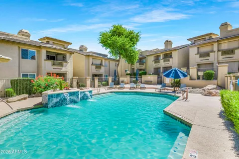 $289,000 | 1880 East Morten Avenue, Unit 223, Phoenix, AZ 85020