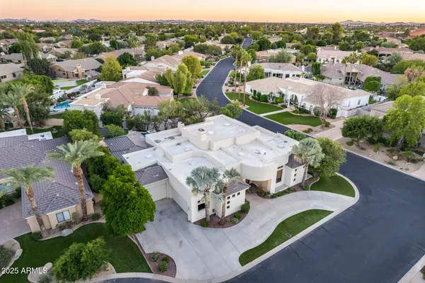 $1,800,000 | 1101 East Warner Road, Unit 117, Tempe, AZ 85284