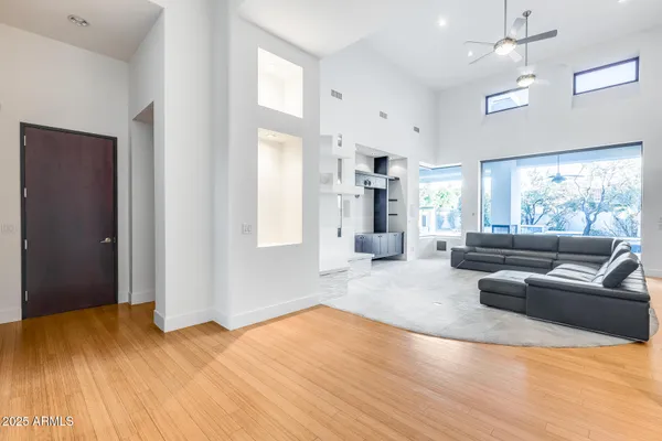 $1,800,000 | 1101 East Warner Road, Unit 117, Tempe, AZ 85284