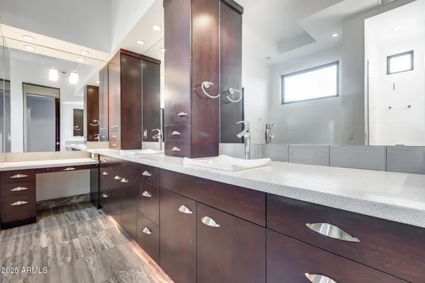 $1,800,000 | 1101 East Warner Road, Unit 117, Tempe, AZ 85284