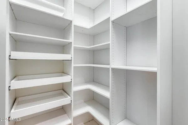 $1,800,000 | 1101 East Warner Road, Unit 117, Tempe, AZ 85284