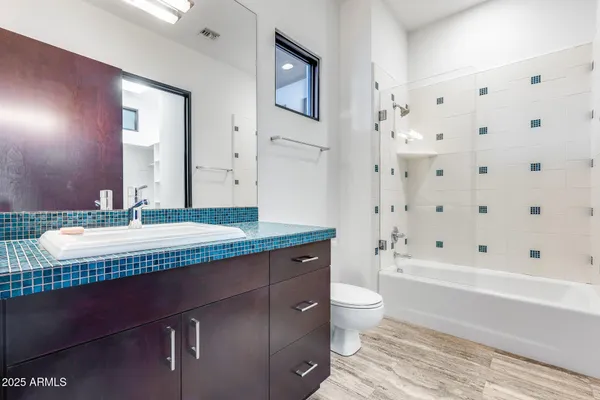 $1,800,000 | 1101 East Warner Road, Unit 117, Tempe, AZ 85284