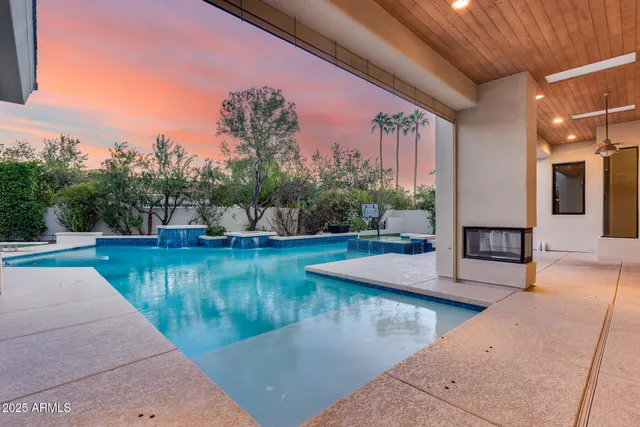 $1,950,000 | 1101 East Warner Road, Unit 117, Tempe, AZ 85284