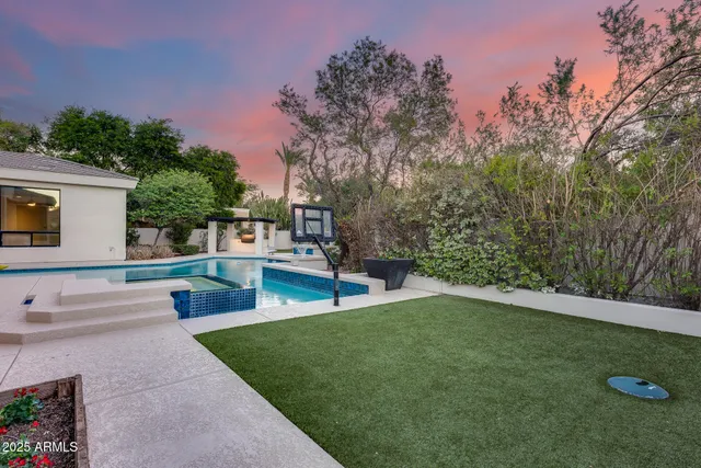 $1,950,000 | 1101 East Warner Road, Unit 117, Tempe, AZ 85284