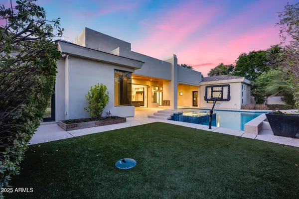 $1,800,000 | 1101 East Warner Road, Unit 117, Tempe, AZ 85284