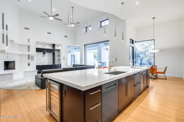 $1,800,000 | 1101 East Warner Road, Unit 117, Tempe, AZ 85284