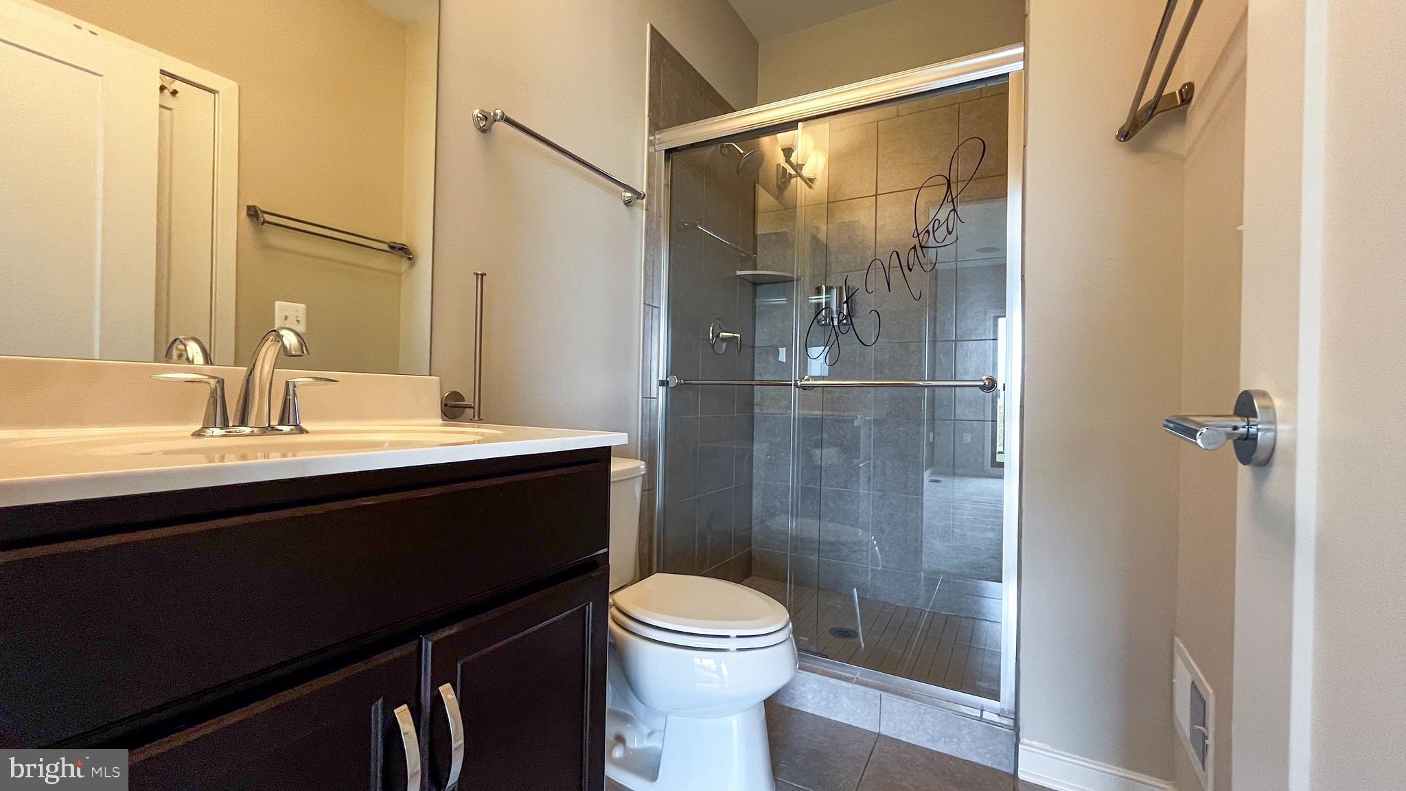 22905 Emberbrook Circle Brambleton, VA 20148 - Photo 12 of 19