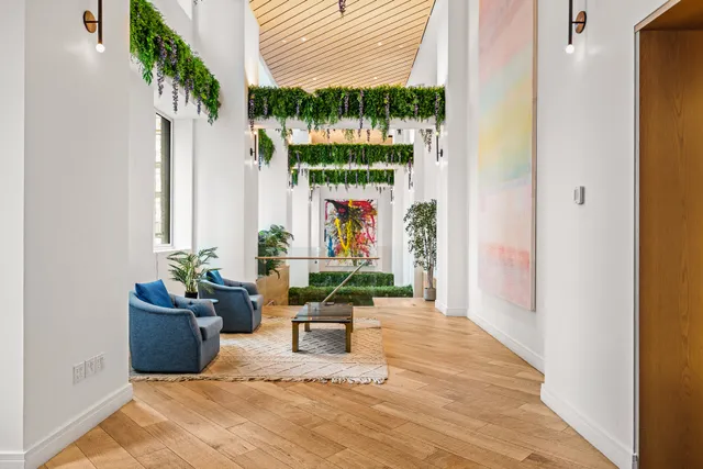 $1,295,000 | 24-16 Queens Plaza South, Unit 2A | Long Island City