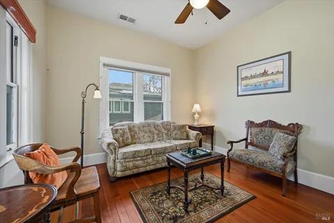 $825,000 | 1421 Center Street, Napa, CA 94559