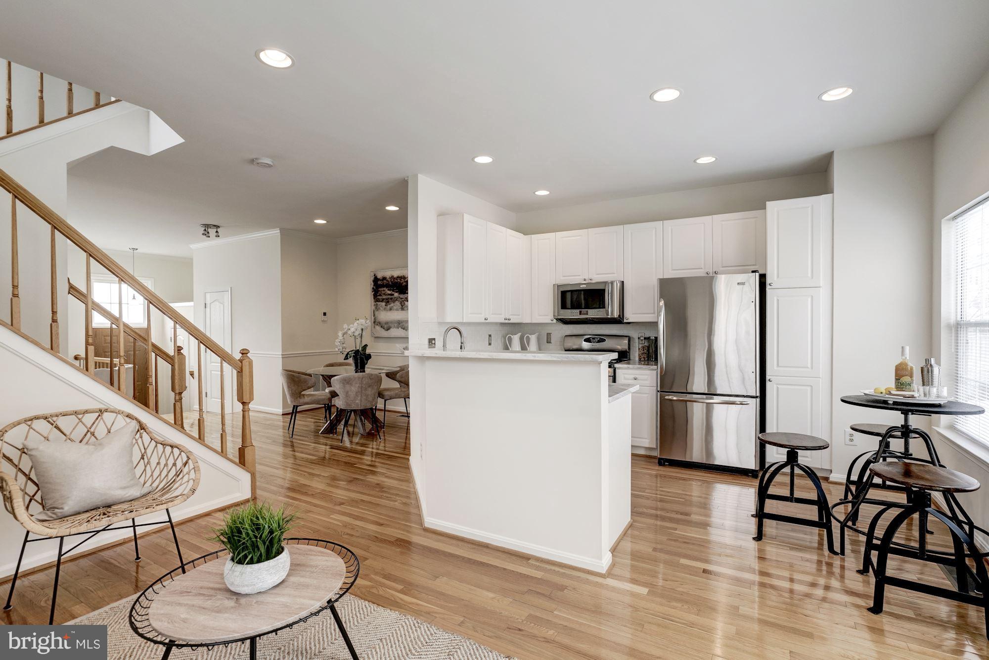 12007 Edgemere Circle Reston, VA 20190 - Photo 5 of 19 Gourmet Kitchen with adjacent Family Room