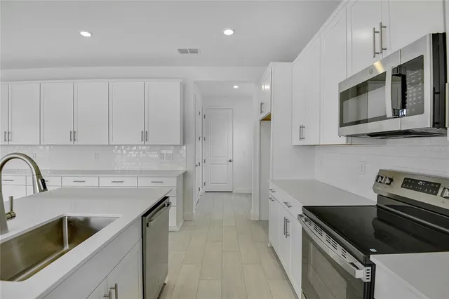 $566,692 | 1051 Cloud Rdg Court, Mount Dora, FL 32757