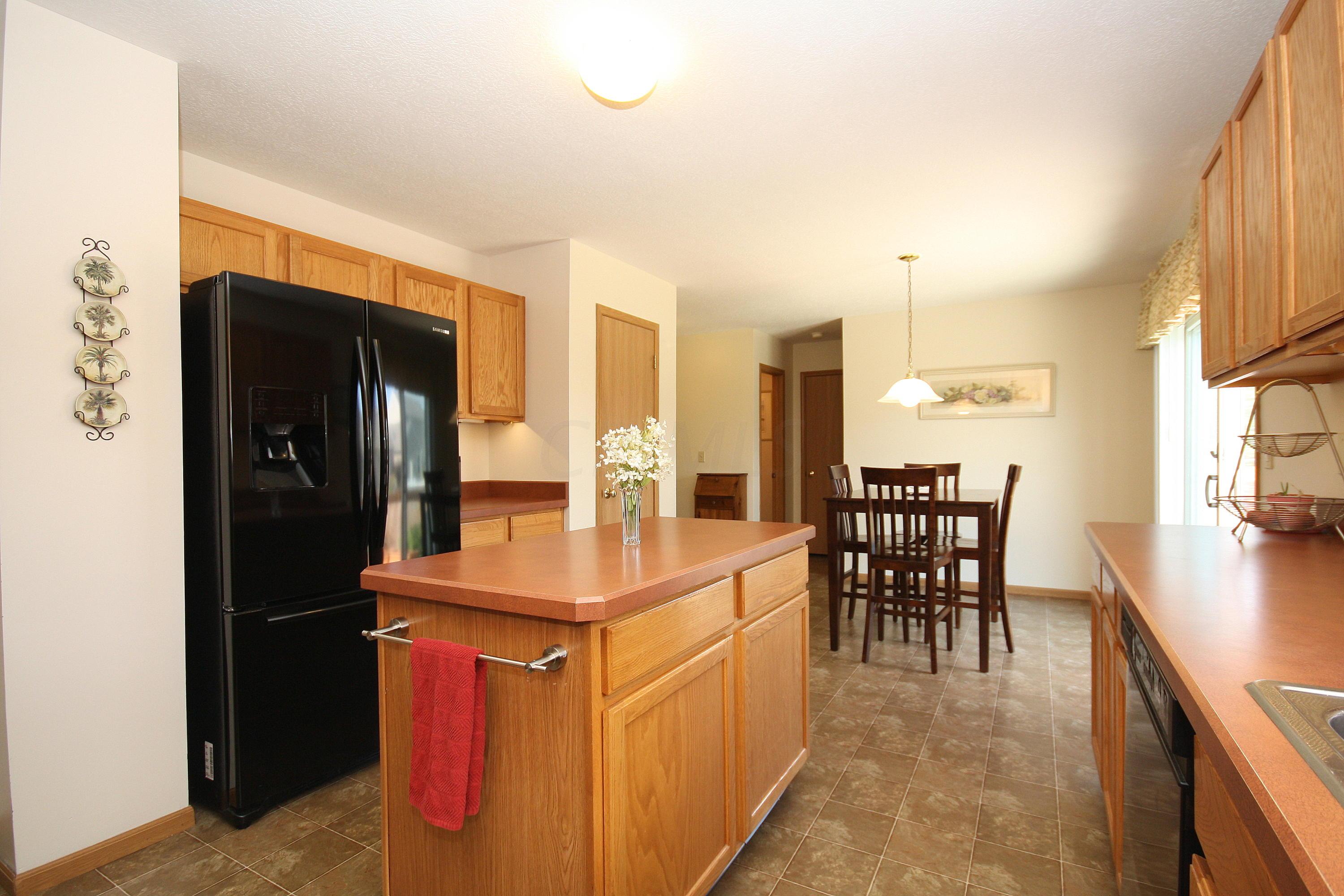 390 Ruffin Drive Galloway, OH 43119 - Photo 14 of 44 Gallery Image 14