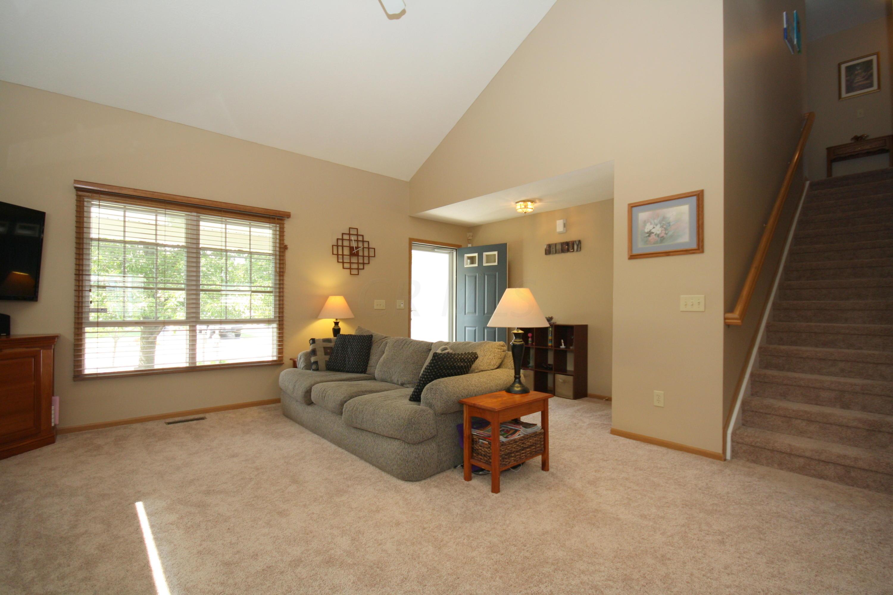 390 Ruffin Drive Galloway, OH 43119 - Photo 7 of 44 Gallery Image 7