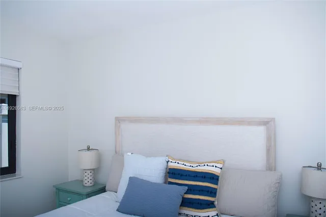 $1,959,990 | 2734 Southeast 14th Street, Pompano Beach, FL 33062