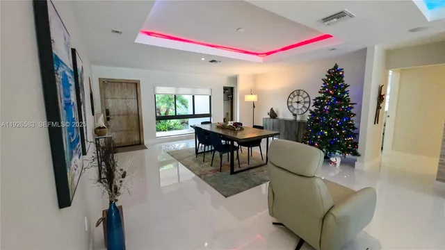 $1,959,990 | 2734 Southeast 14th Street, Pompano Beach, FL 33062