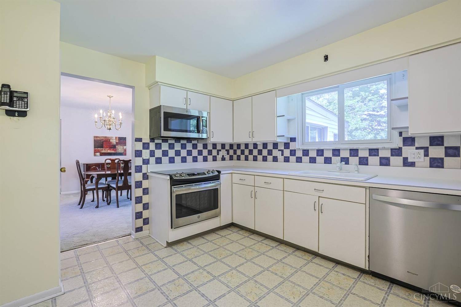 724 Pine Ridge Road Milford, OH 45150 - Photo 17 of 36