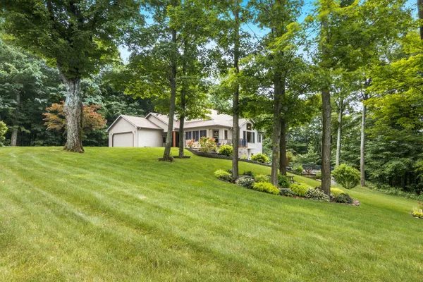 $869,900 | 10303 Narrow Gauge Road, Beulah, MI 49617